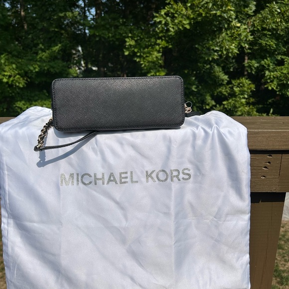 NWT ❤️Michael Kors Large Dome Crossbody Black saffiano leather - Picture 7 of 9